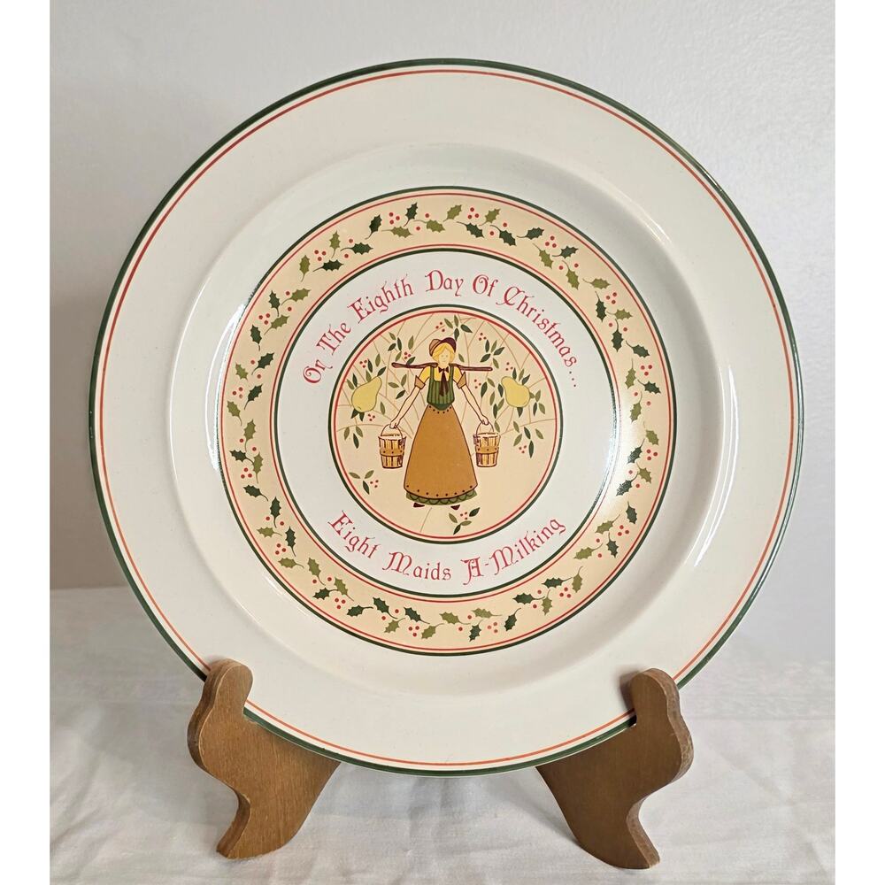 Vintage Anchor Hocking Stoneware Collector Plate 8th Day of Christmas 10 1/2"